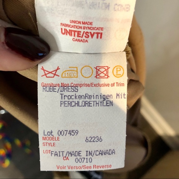 Joesph Ribkoff Gold Metallic Long Lace Dress - Picture 12 of 13